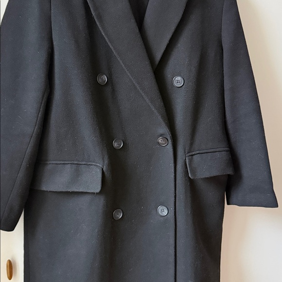 H&M Classic Black Double Breasted Coat - Picture 3 of 6